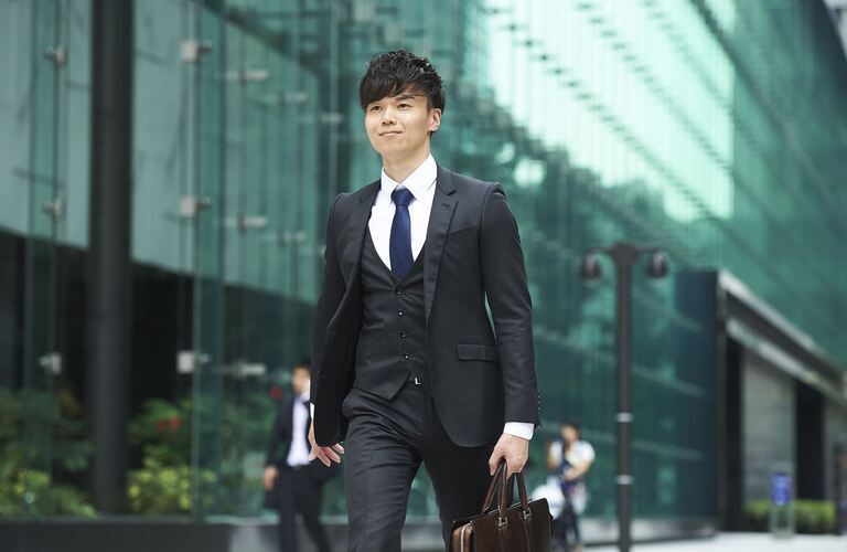 社員のモチベーションアップに効果を発揮する企業研修メニュー | 人材コンサルなら大阪の合同会社カウアンドキャット